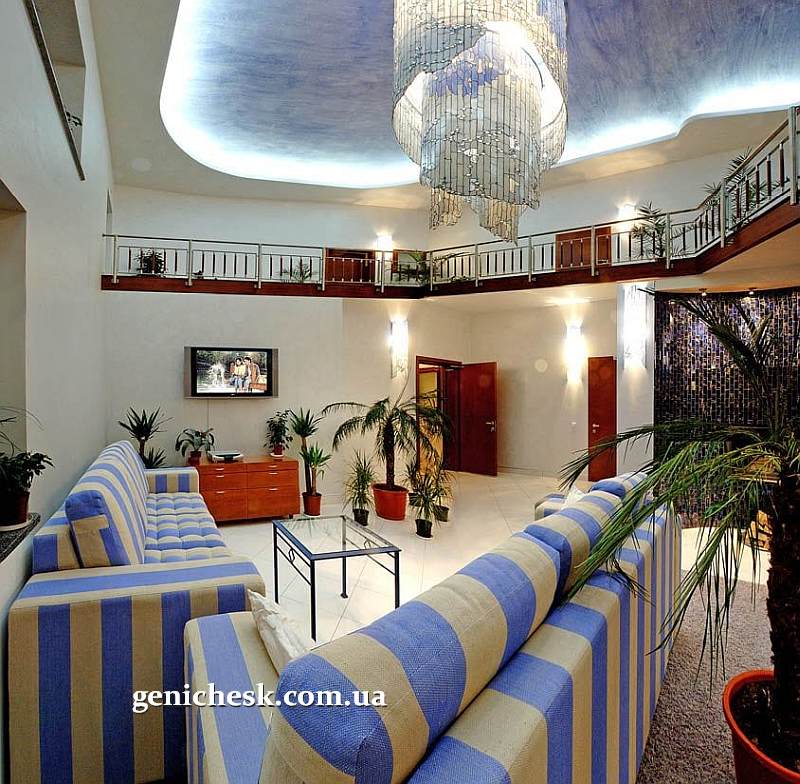  White Residence & Spa   
