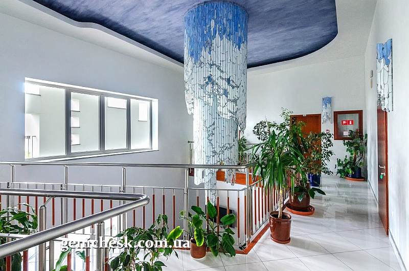  White Residence & Spa   